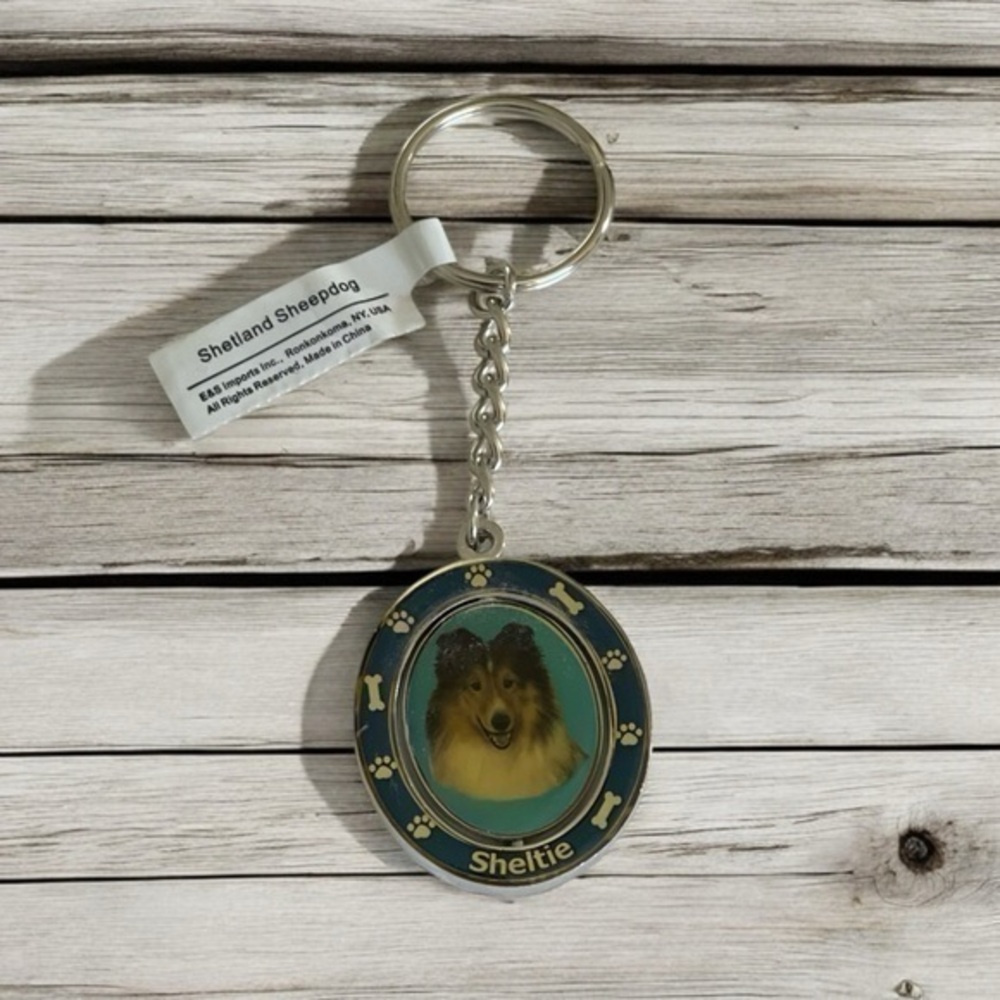 🫶🏻 Shetland Spinning Key Chain